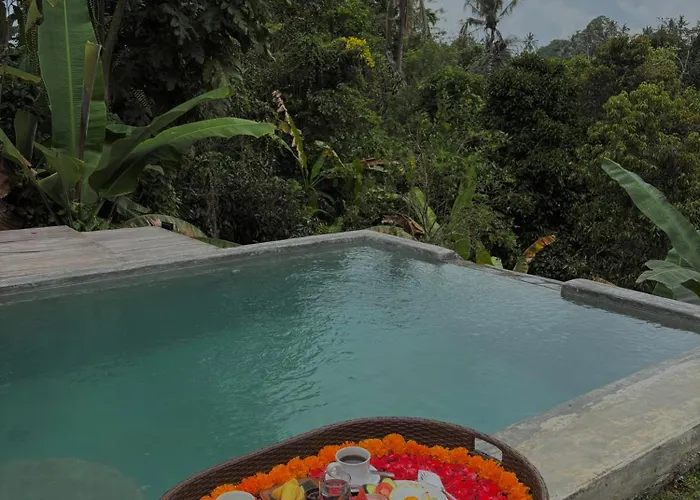 The Fire Flies Garden Penginyahan